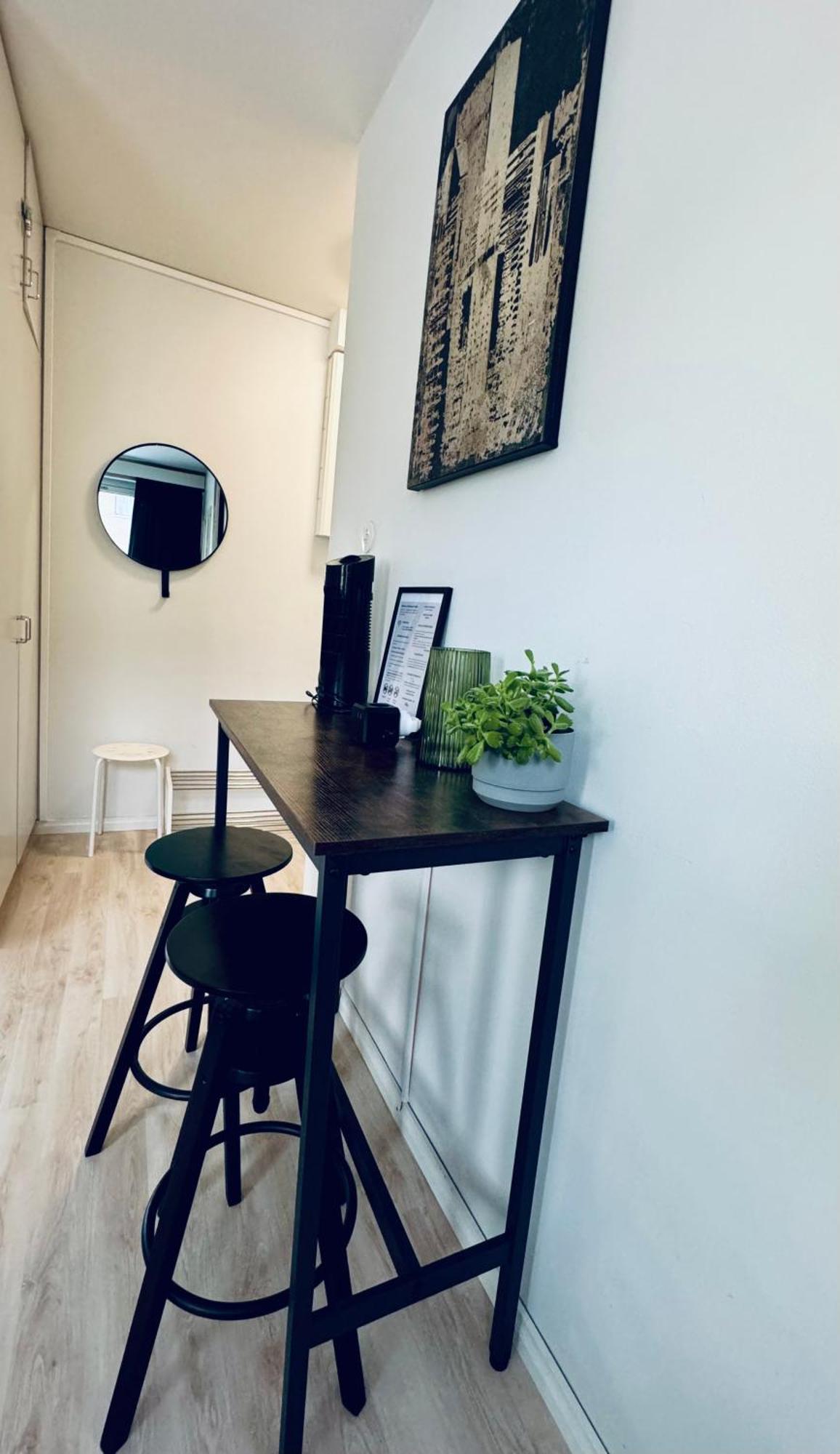 Modern Apartment Urban Tranquil, Great Location And Transport Connections Helsinki Buitenkant foto